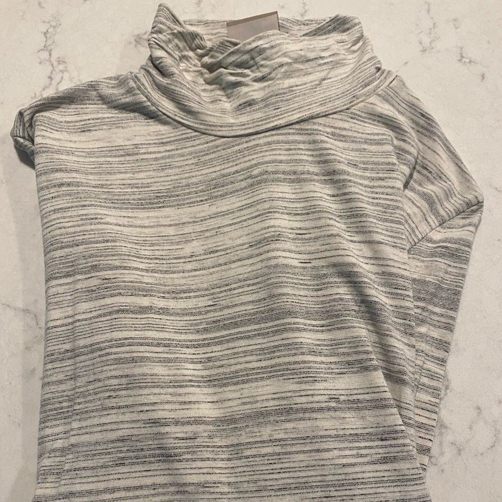 DOLAN long sleeve shirt